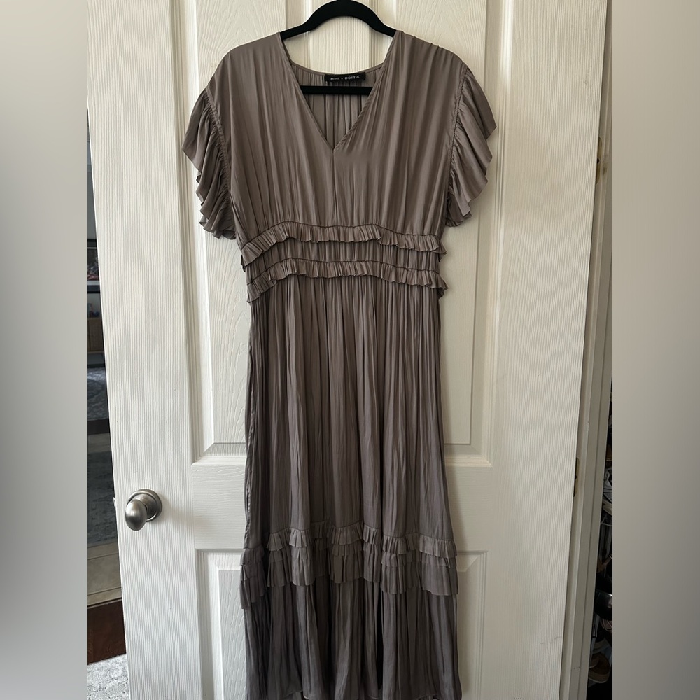 Light brown with ruffles midi dress